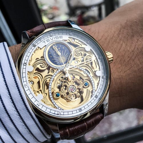 deo dong ho theo phong thuy