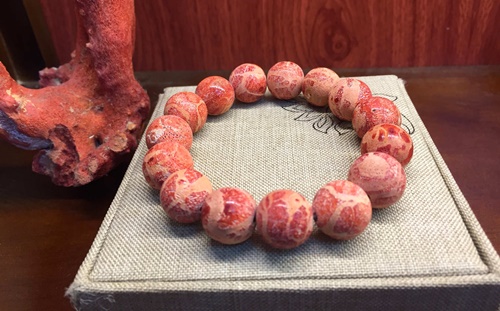 vong deo tay phong thuy