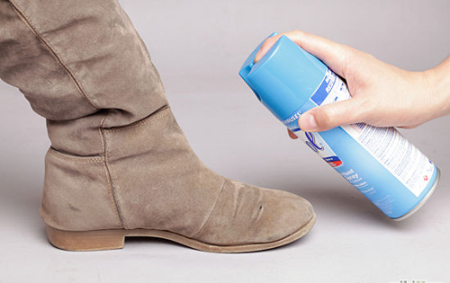 Cách làm sạch giầy da