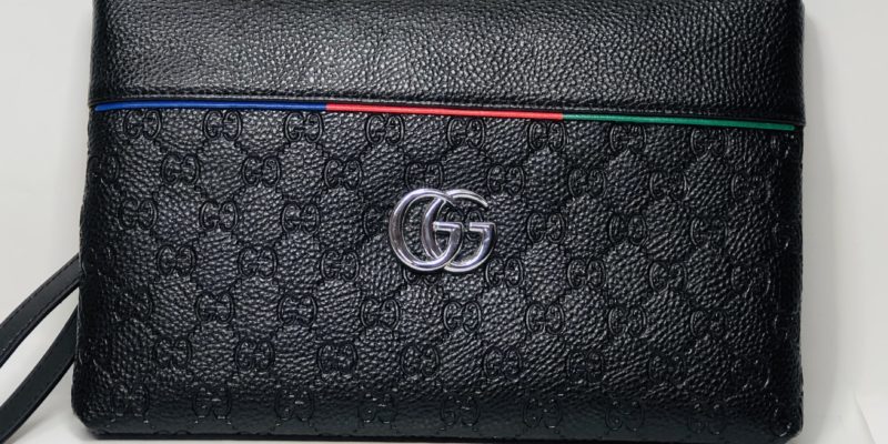 vi nam hang hieu gucci
