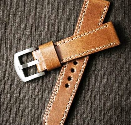 Khử mùi dây da đồng hồ