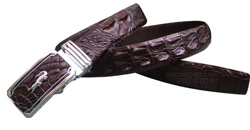 cách nhận biết thắt lưng da cá sấu thật