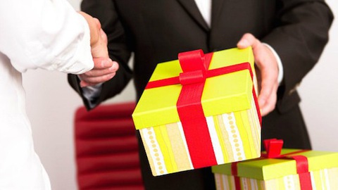 qua tet doanh nghiep