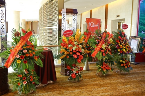 quà tặng kỷ niệm thành lập công ty