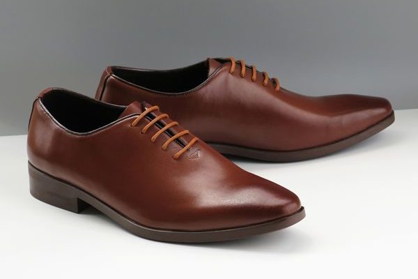 cách thắt dây giày 5 lỗ đẹp