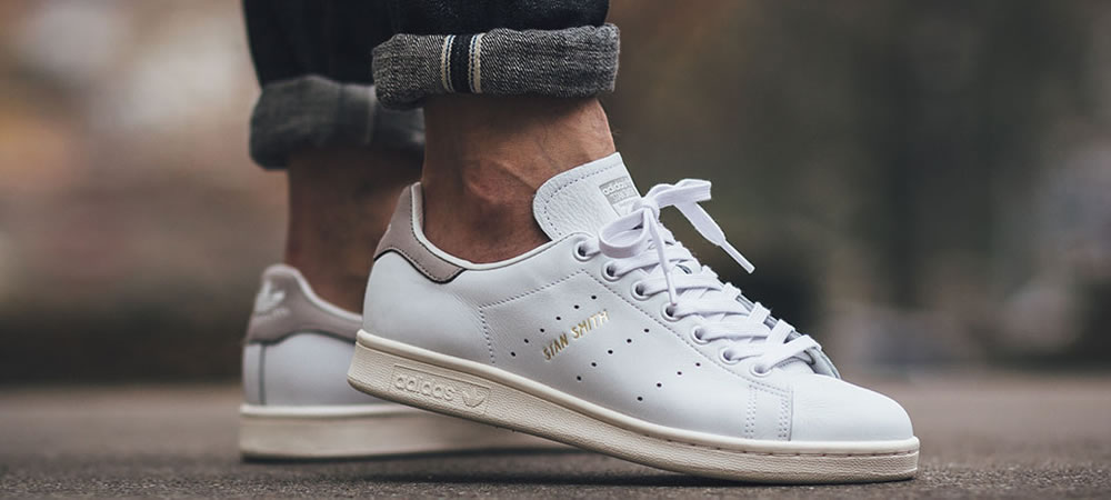 cach ve sinh giay trang