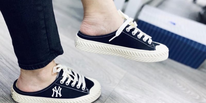 Mule sneakers – Item làm chao đảo giới sành mốt