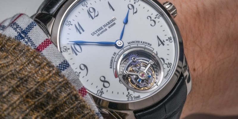 Xúc cảm màu lam: Bí mật làm nên sự thành công của đồng hồ Ulysse Nardin Anchor Tourbillon