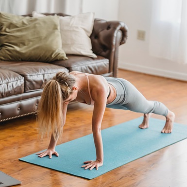 Giảm mỡ thừa hiệu quả với 5 động tác cardio dễ thực hiện tại nhà