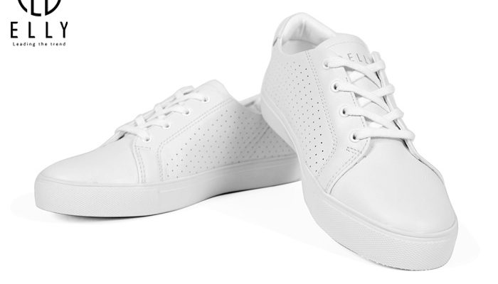 Khi mua giày Sneaker có nên mua lớn hơn một size?