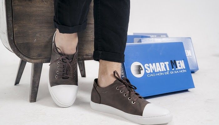 Hướng dẫn cách buộc dây giày đẹp và tiết kiệm thời gian