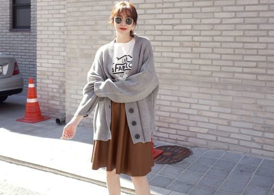 Những mẫu áo len nữ thu đông  2018 “must have” cho các nàng