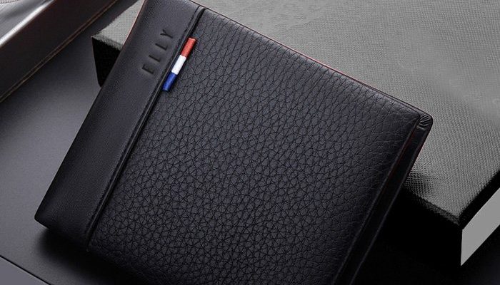 Vì sao nam giới thích dùng ví da thật?