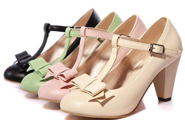 5 mẹo đi giày cao gót lên dáng cực chuẩn