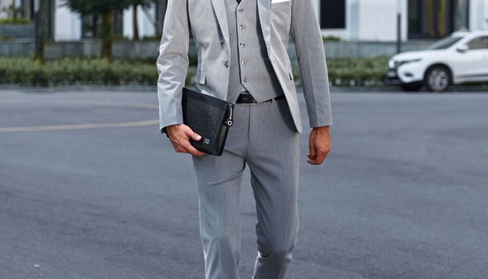 Clutch nam phối trang phục