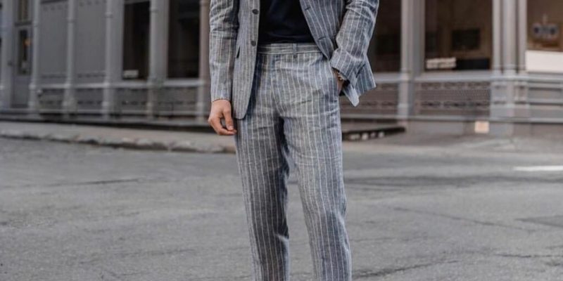 Mặc quần kaki với giày