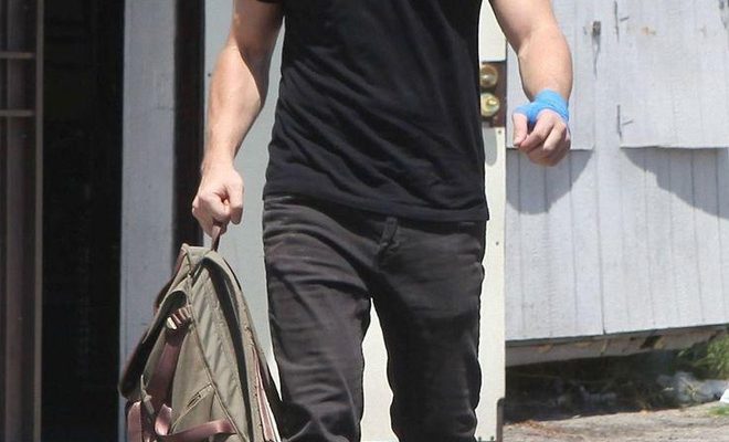 Phối đồ với giày boot nam