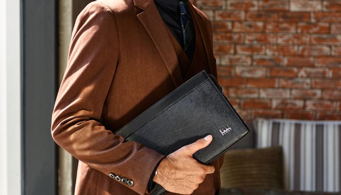 Clutch da nam có những ưu điểm gì?