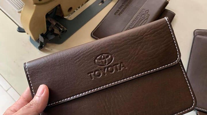 ban vi nam hang hieu