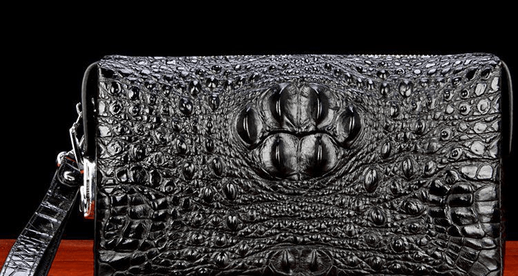 Nhận biết ví da cá sấu thật
