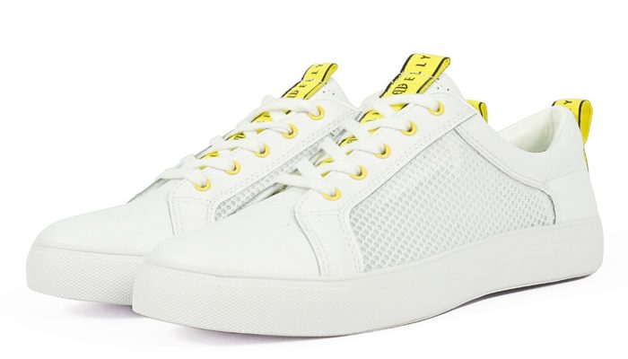 Sự khác biệt giữa giày Sneaker và giày thể thao là gì?